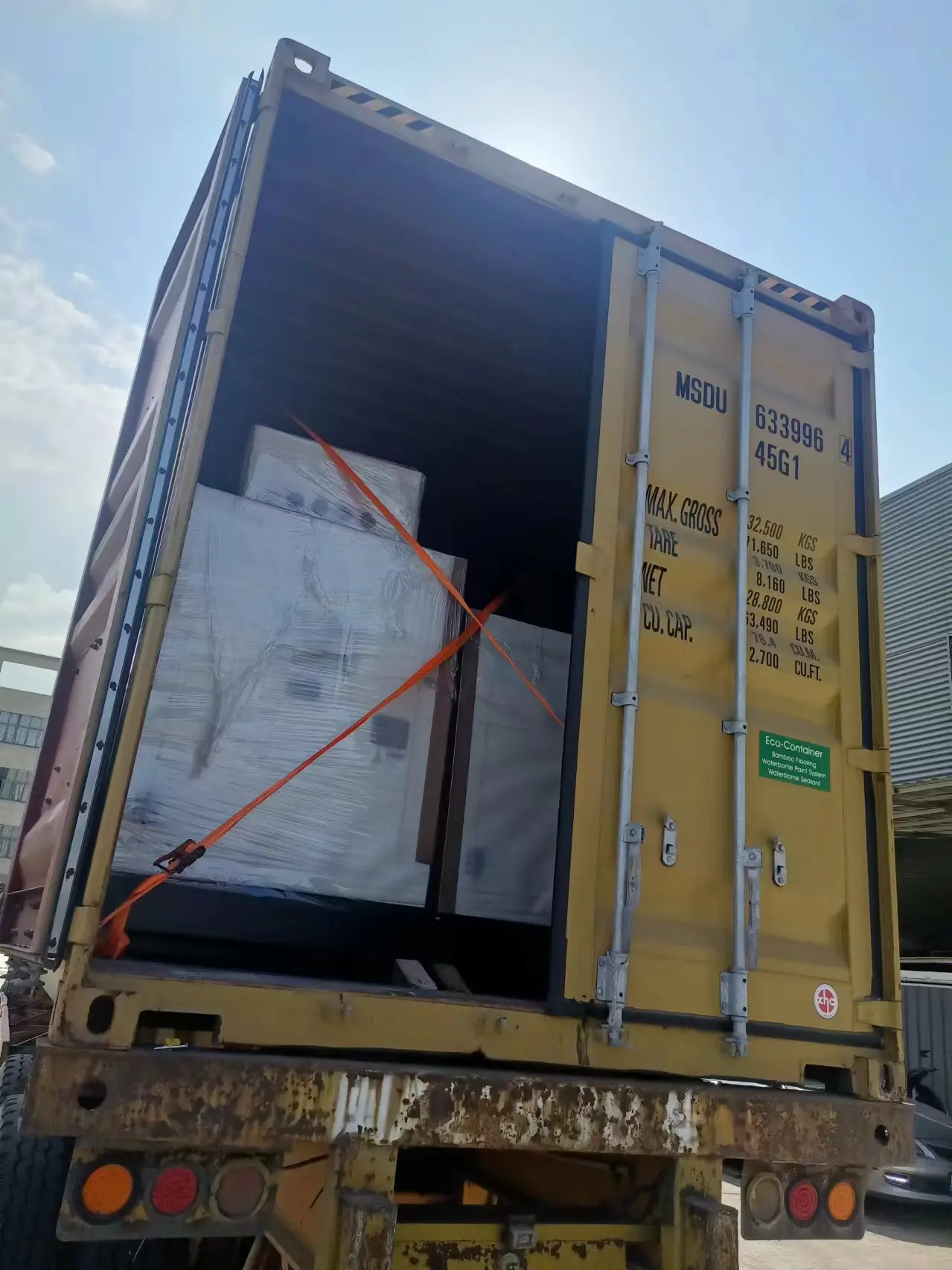 DIESEL GENERATOR CONTAINER LOADING (1)